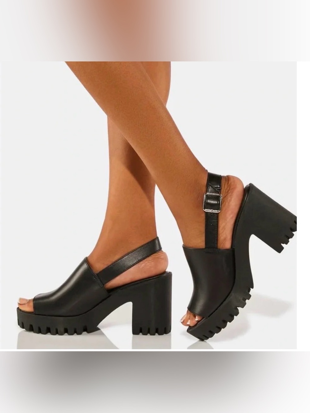 Madden Girl Chunky Platform Sandals Open toe lug sole adjustable strap Black 8.5
